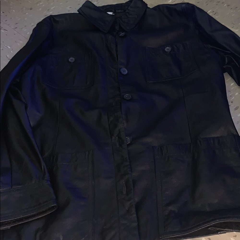 Size large women’s coat